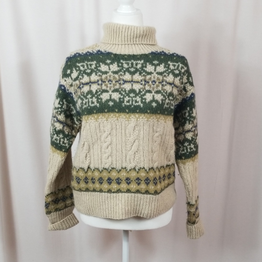 American Eagle Turtle Neck Cozy Sweater size small